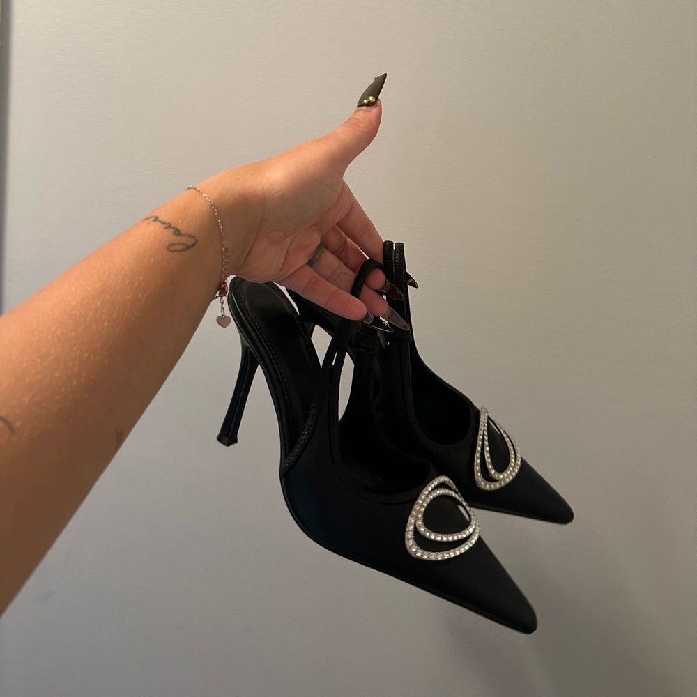 Elegant Black Stiletto Heels with Rhinestone Accents